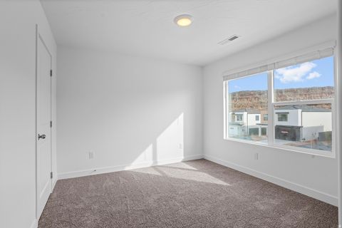 Tiny photo for 1513 S SINAWAVA DR #4140, Washington, UT 84780 (MLS # 2135382)