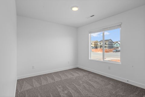 Tiny photo for 1513 S SINAWAVA DR #4140, Washington, UT 84780 (MLS # 2135382)