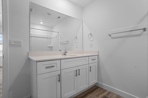 Tiny photo for 1513 S SINAWAVA DR #4140, Washington, UT 84780 (MLS # 2135382)