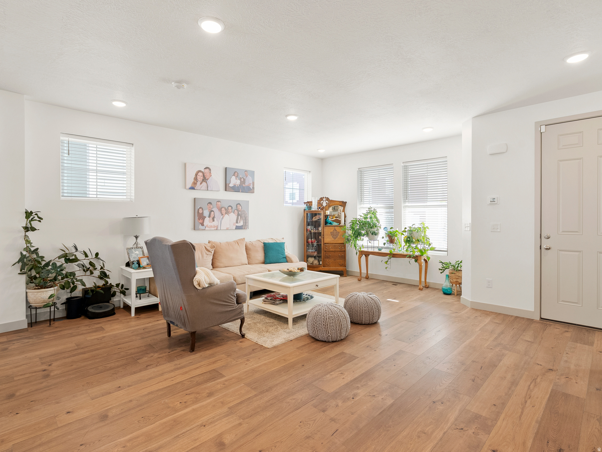 DAYBREAK - Residential