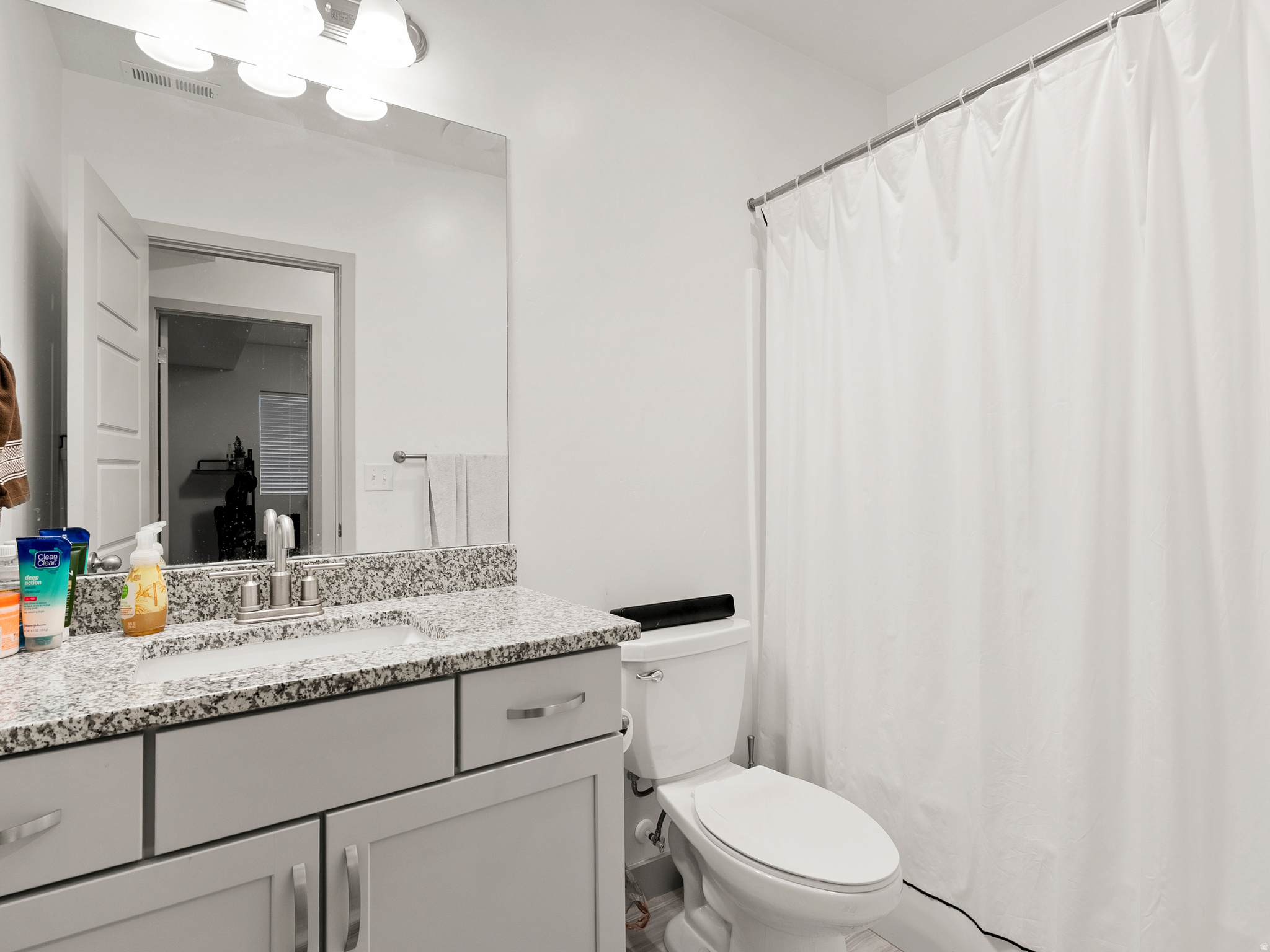 DAYBREAK - Residential