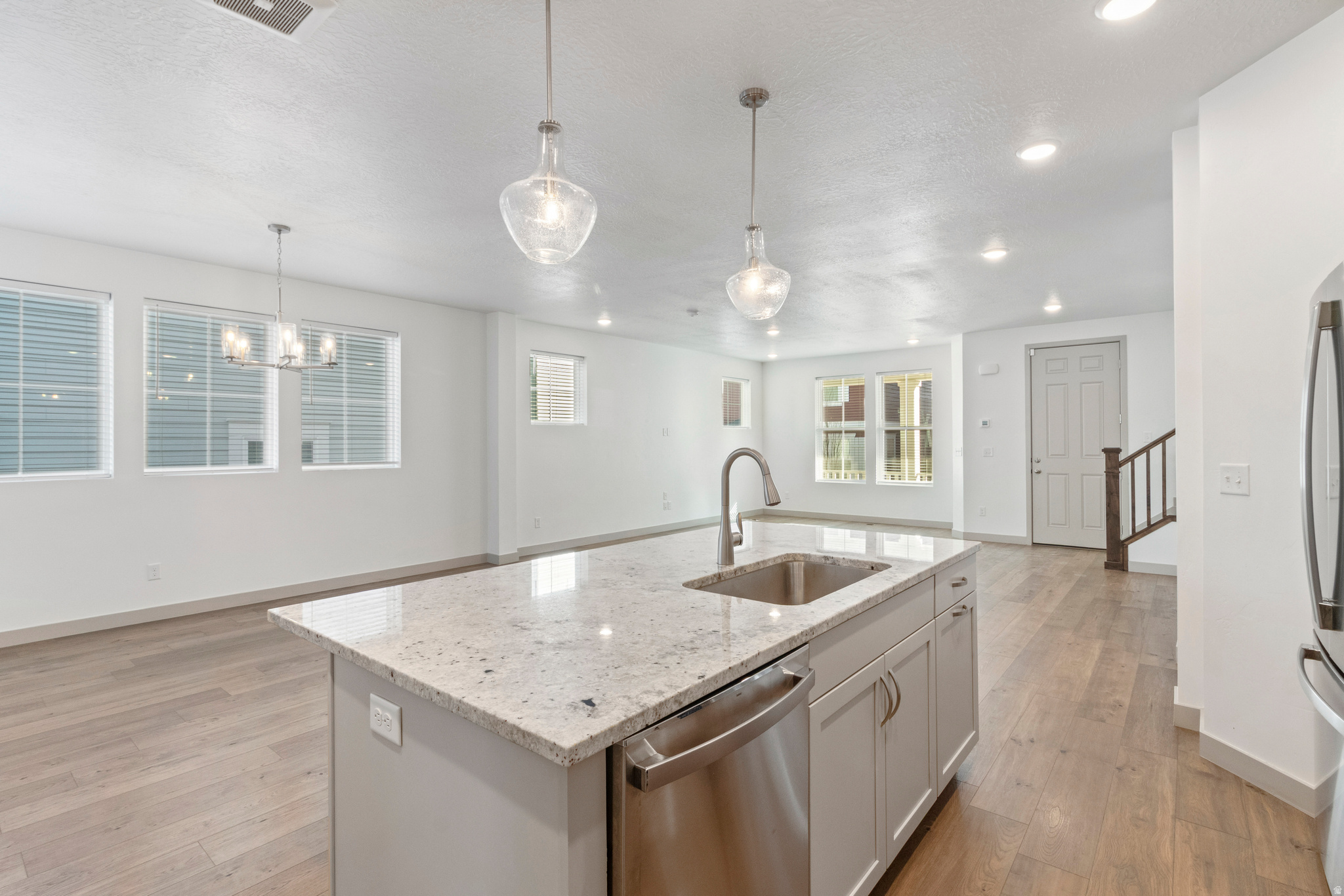 DAYBREAK - Residential Income