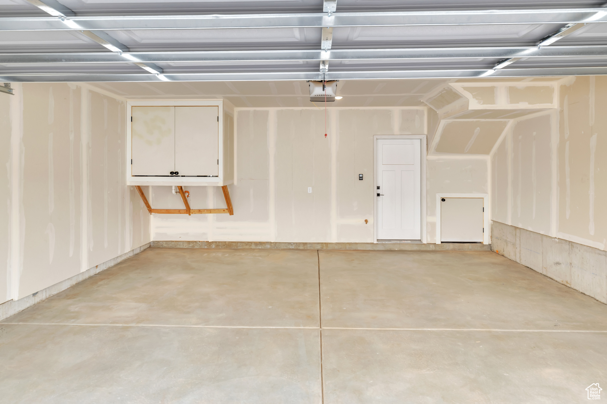 DEER RUN TWONHOMES - Residential