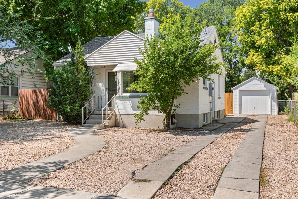 Photo of 1986 S RICHARDS ST, Salt Lake City, UT 84115 (MLS # 2176991)
