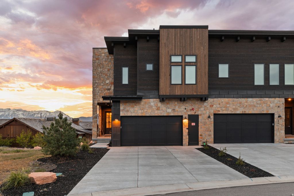 Photo of 371 N ABAJO PEAK LOOP #C-2, Heber City, UT 84032 (MLS # 2155791)