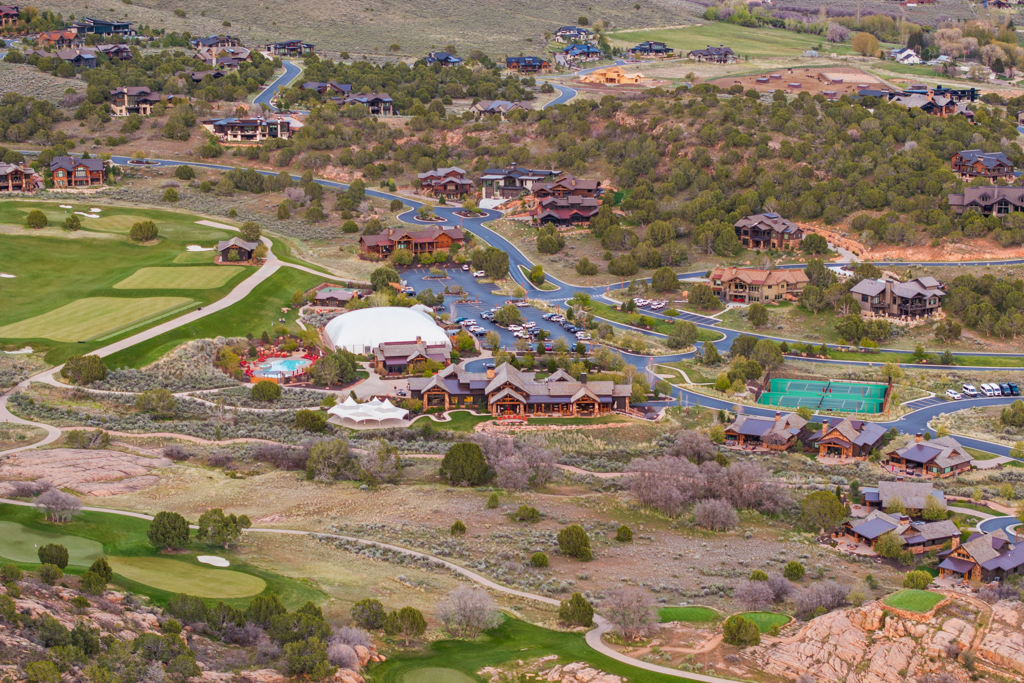 RED LEDGES - Residential