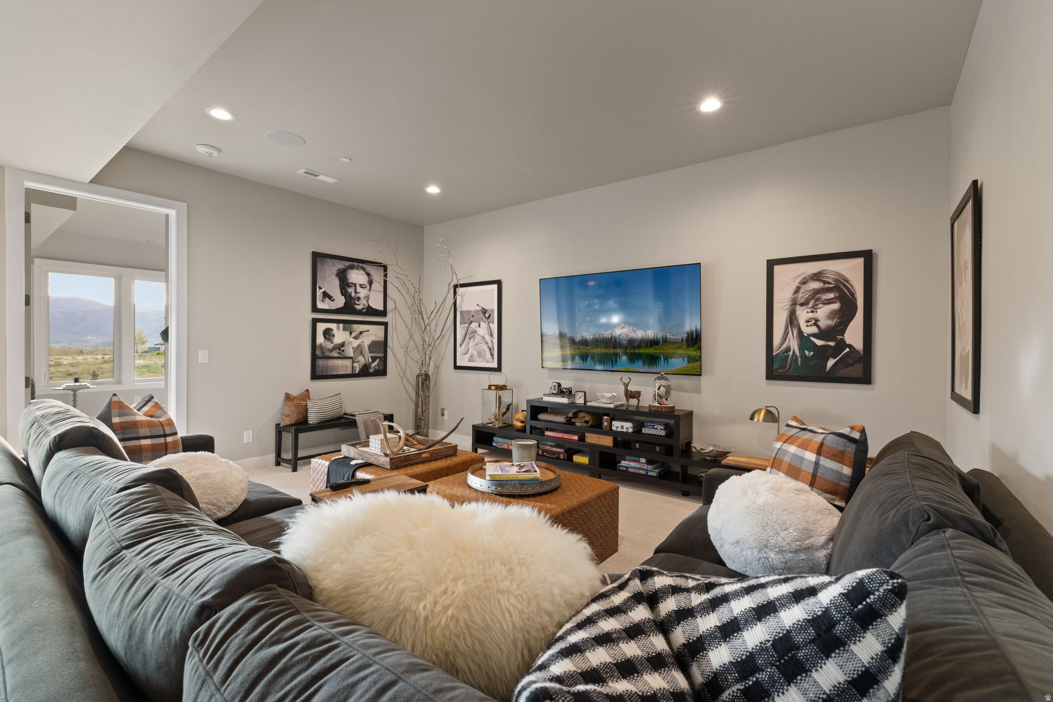 RED LEDGES - Residential