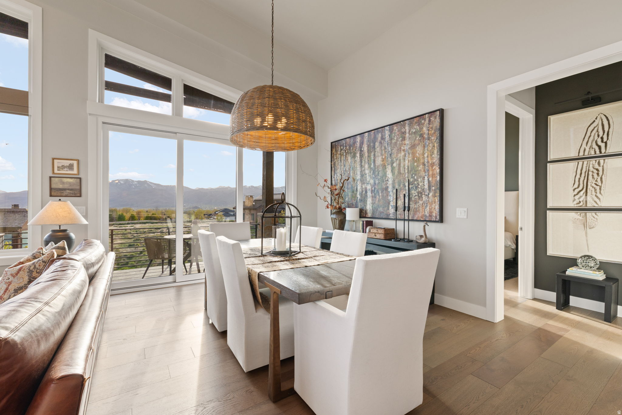 RED LEDGES - Residential