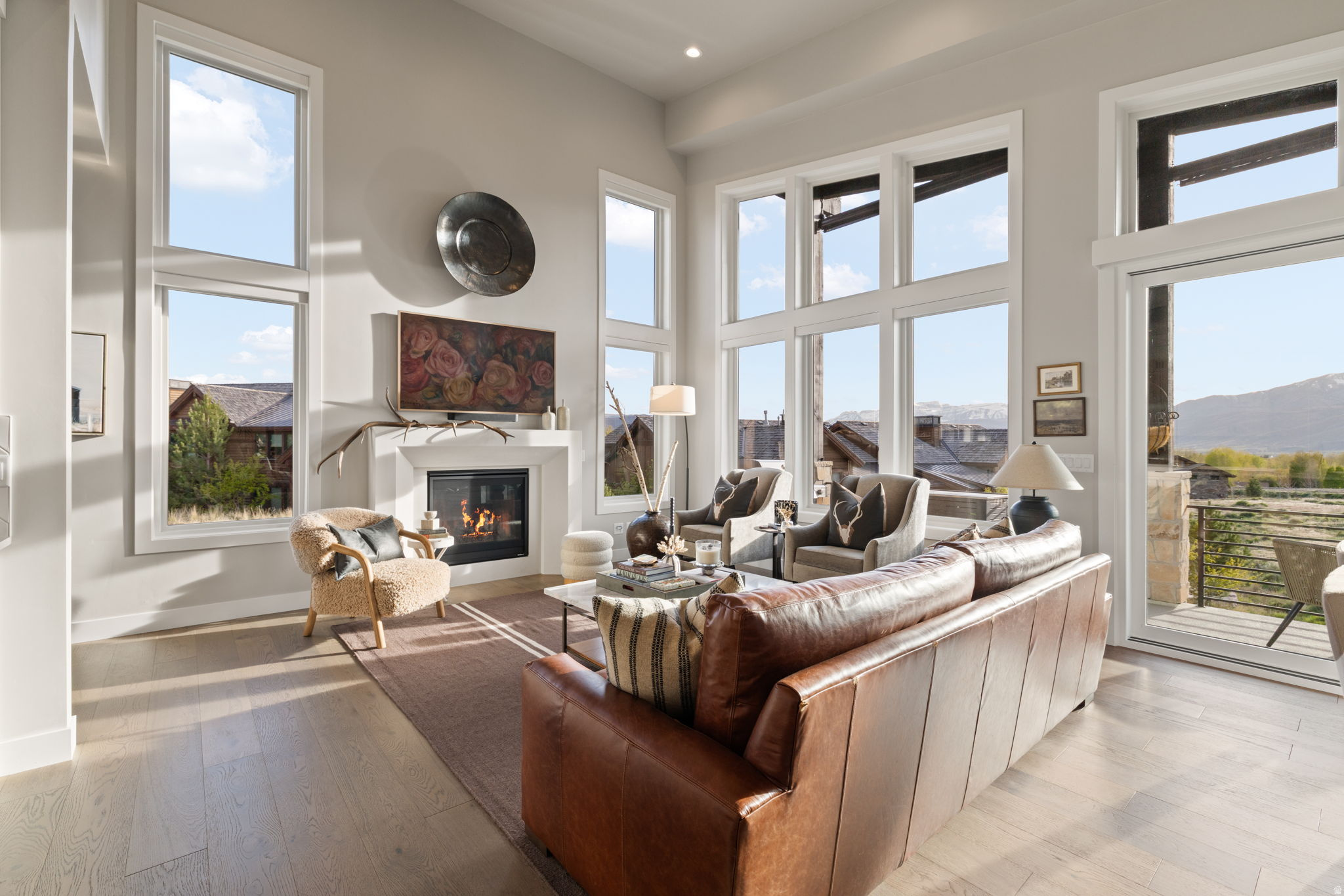 RED LEDGES - Residential