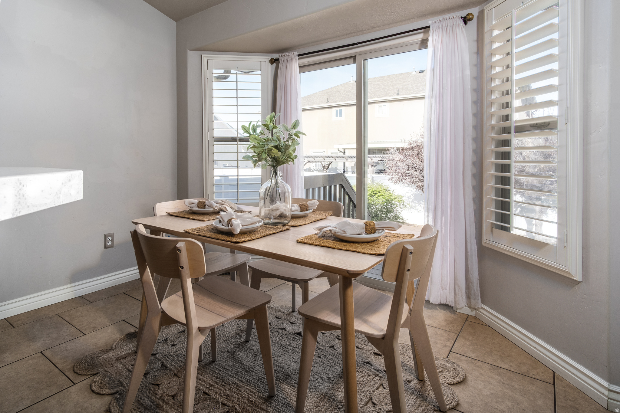 HERRIMAN VILLAGE - Residential