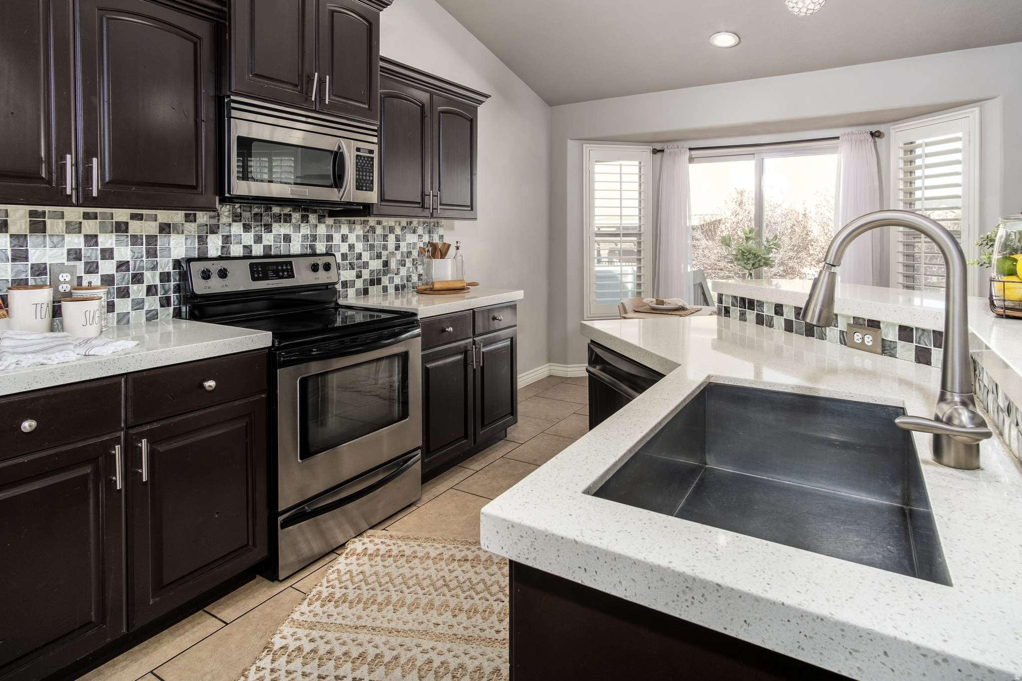 HERRIMAN VILLAGE - Residential