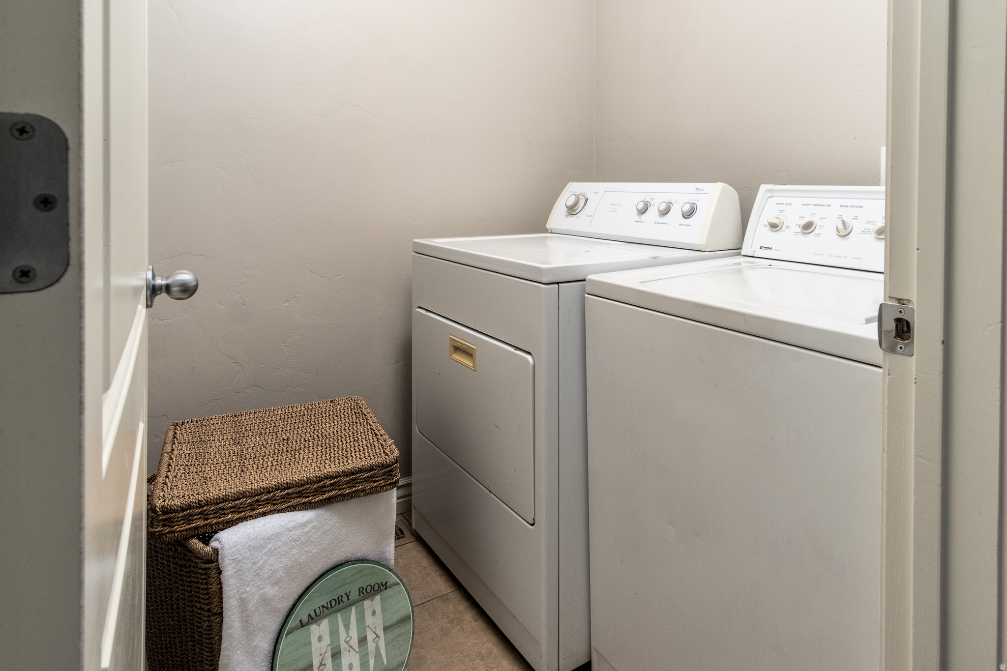 HERRIMAN VILLAGE - Residential