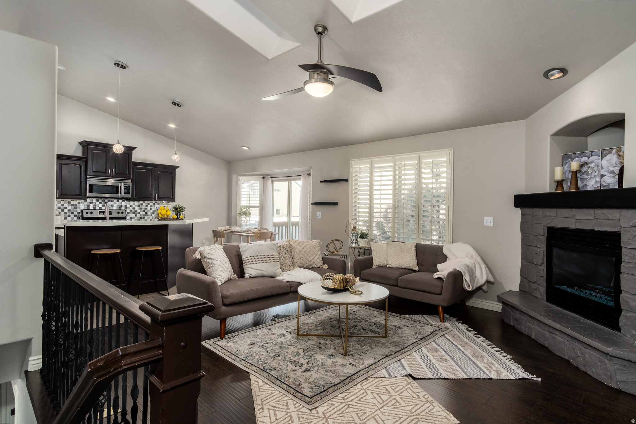 HERRIMAN VILLAGE - Residential