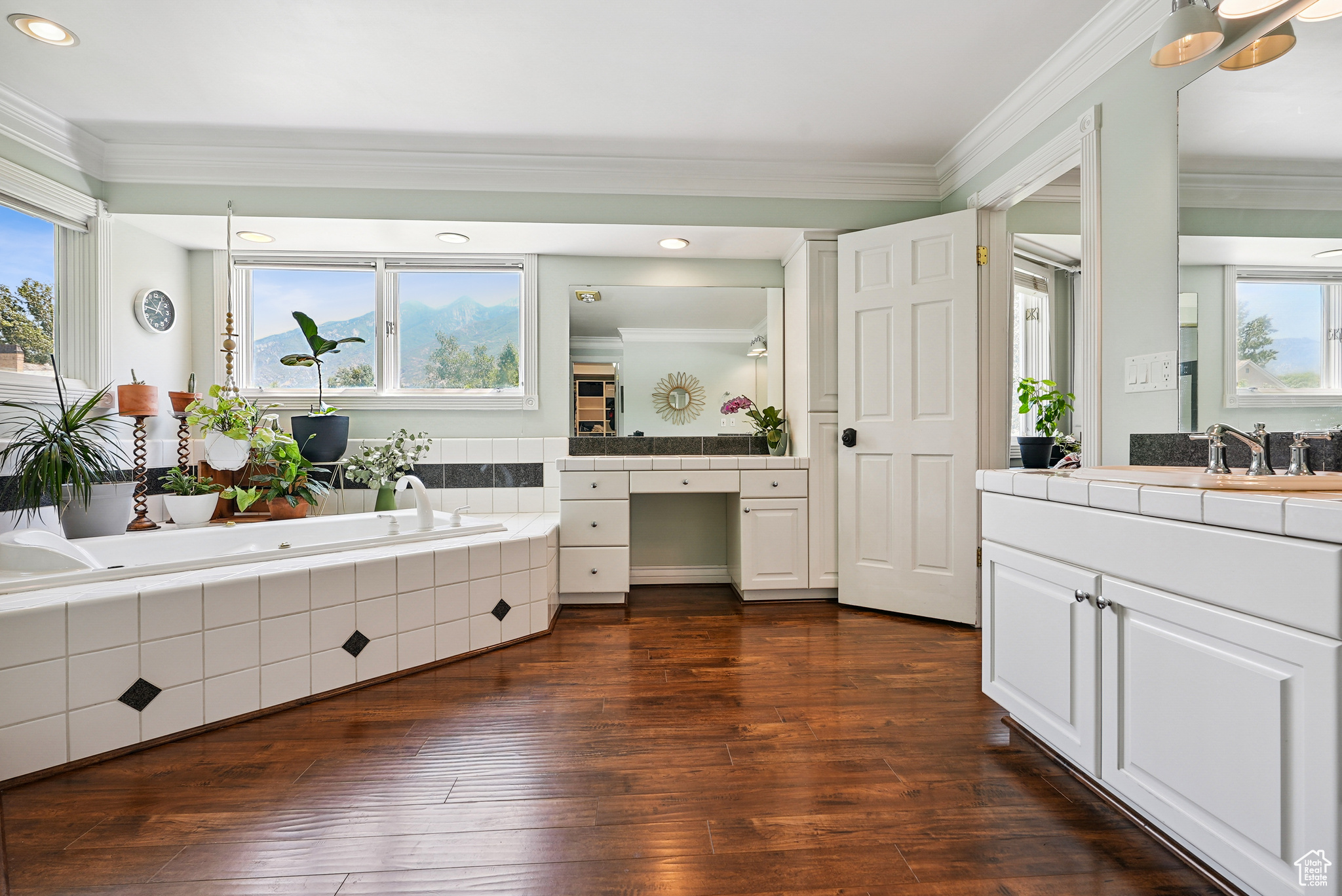 SOMERVILLE IN DRAPER #1 - Residential