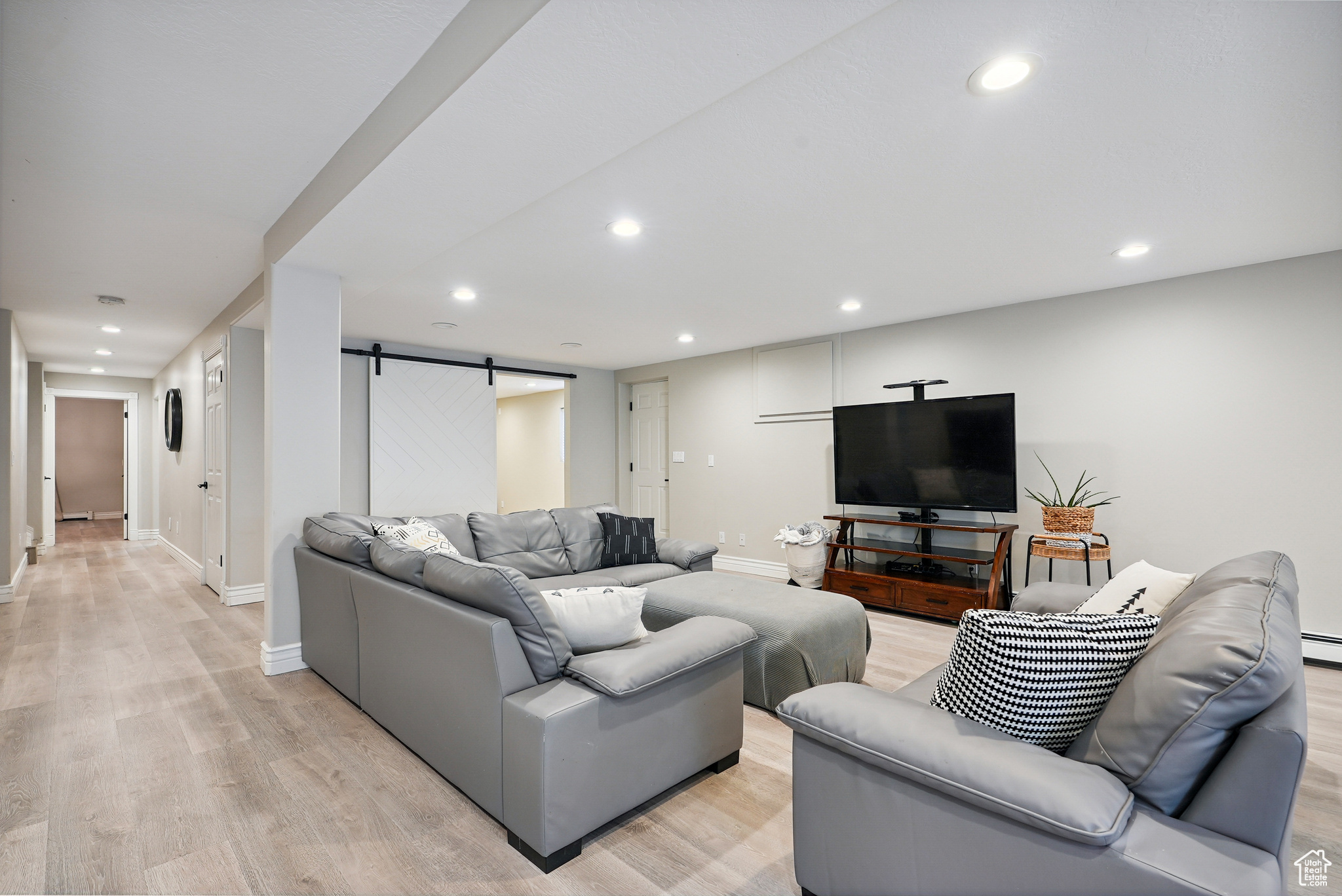 SOMERVILLE IN DRAPER #1 - Residential