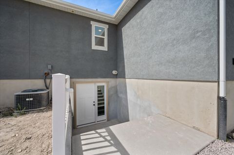 Tiny photo for 206 E MOUNT EMMONS DR #1438, Eagle Mountain, UT 84005 (MLS # 2149994)