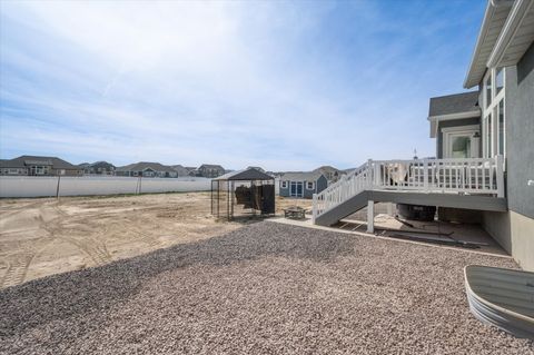 Tiny photo for 206 E MOUNT EMMONS DR #1438, Eagle Mountain, UT 84005 (MLS # 2149994)