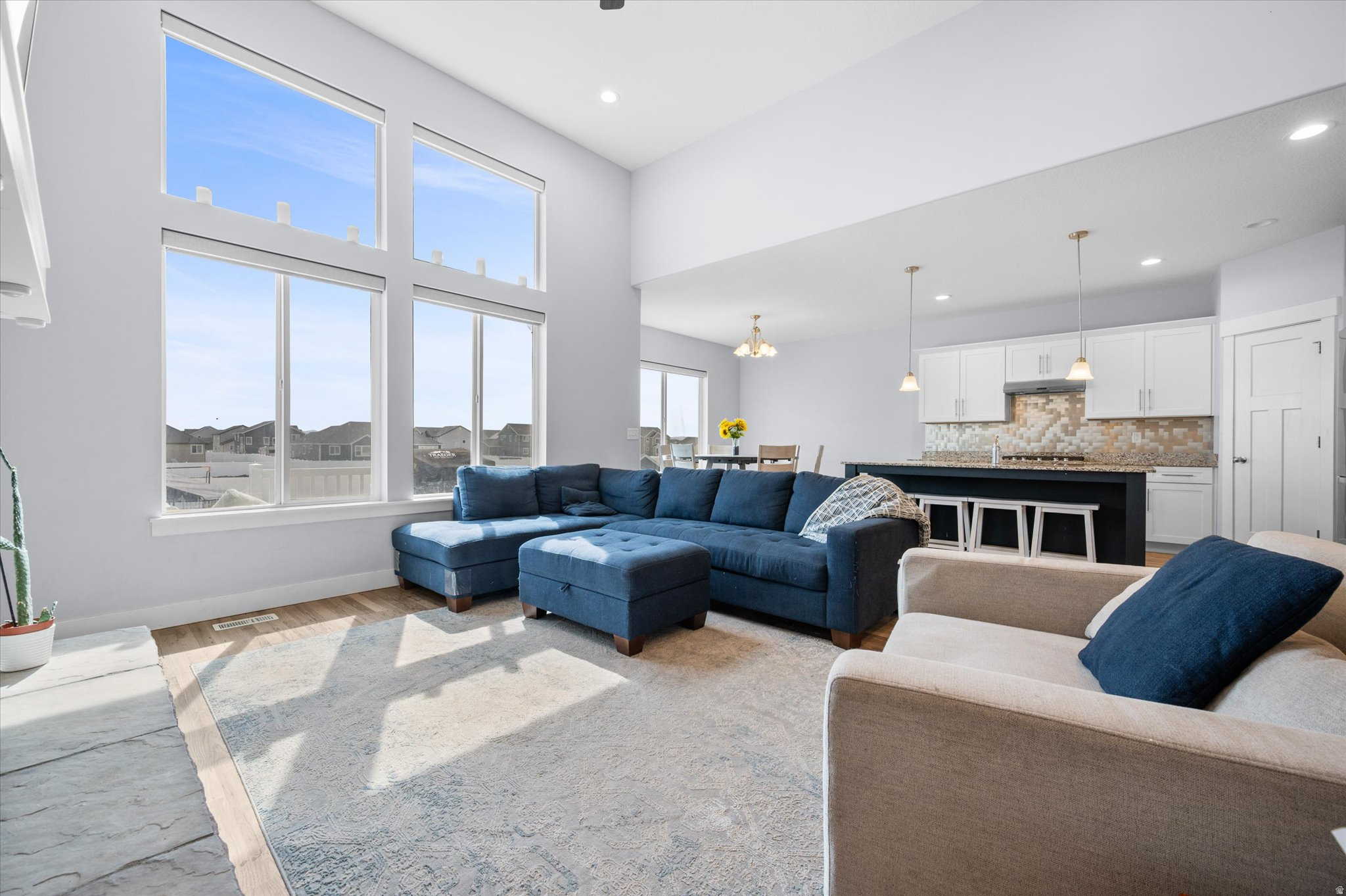 BRANDON PARK - Residential