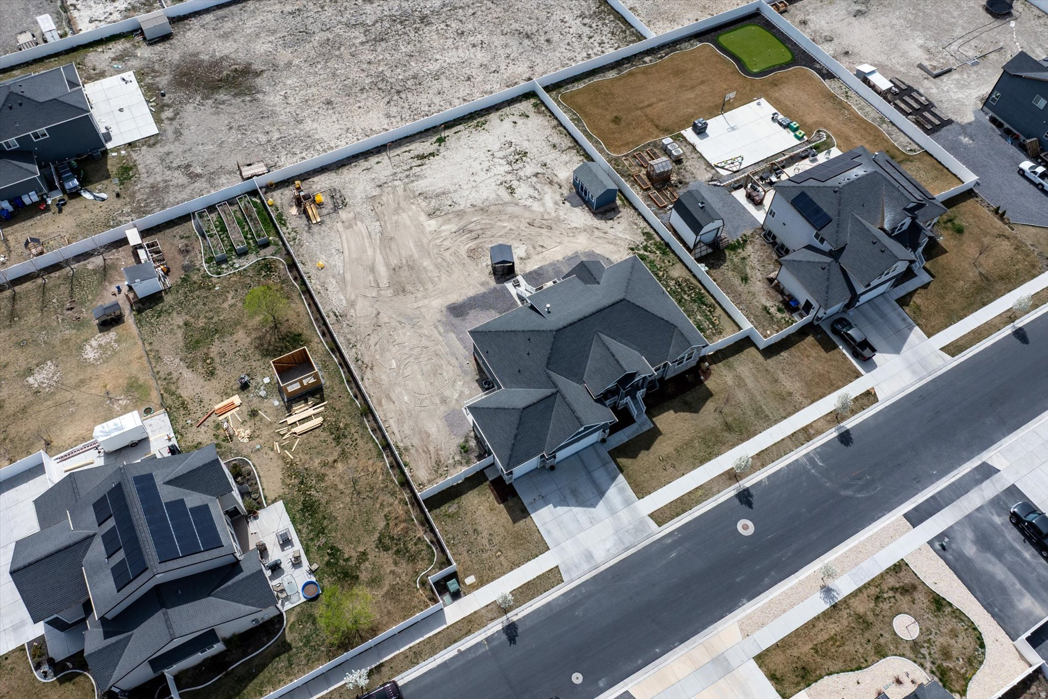 BRANDON PARK - Residential