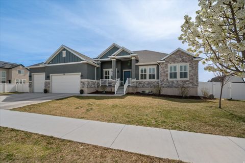 Tiny photo for 206 E MOUNT EMMONS DR #1438, Eagle Mountain, UT 84005 (MLS # 2149994)