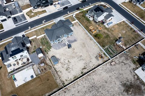 Tiny photo for 206 E MOUNT EMMONS DR #1438, Eagle Mountain, UT 84005 (MLS # 2149994)