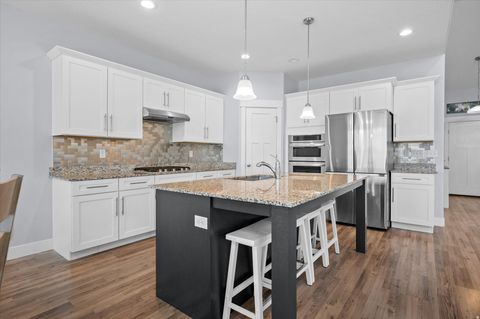 Tiny photo for 206 E MOUNT EMMONS DR #1438, Eagle Mountain, UT 84005 (MLS # 2149994)