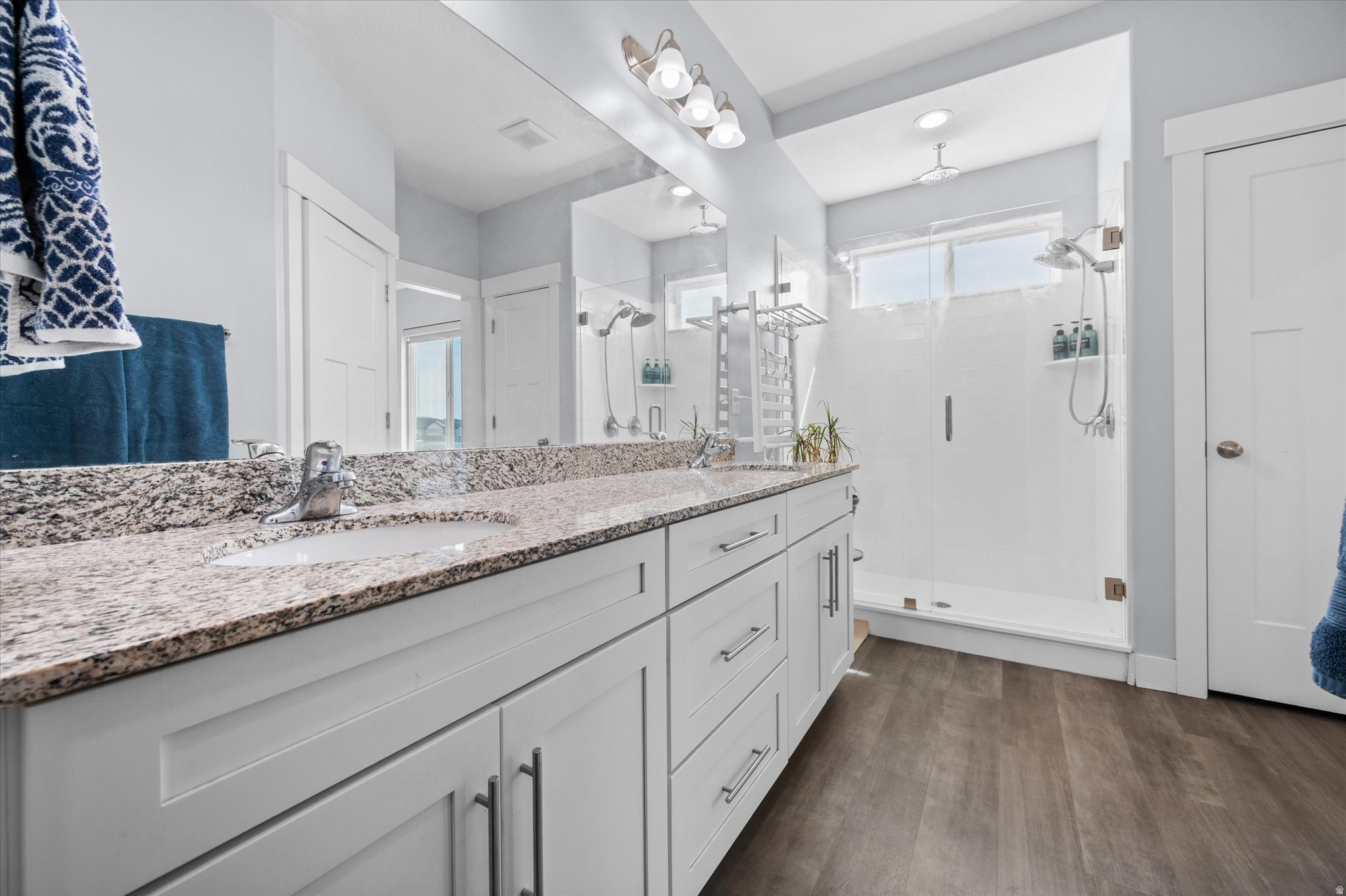 BRANDON PARK - Residential