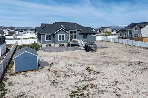Tiny photo for 206 E MOUNT EMMONS DR #1438, Eagle Mountain, UT 84005 (MLS # 2149994)