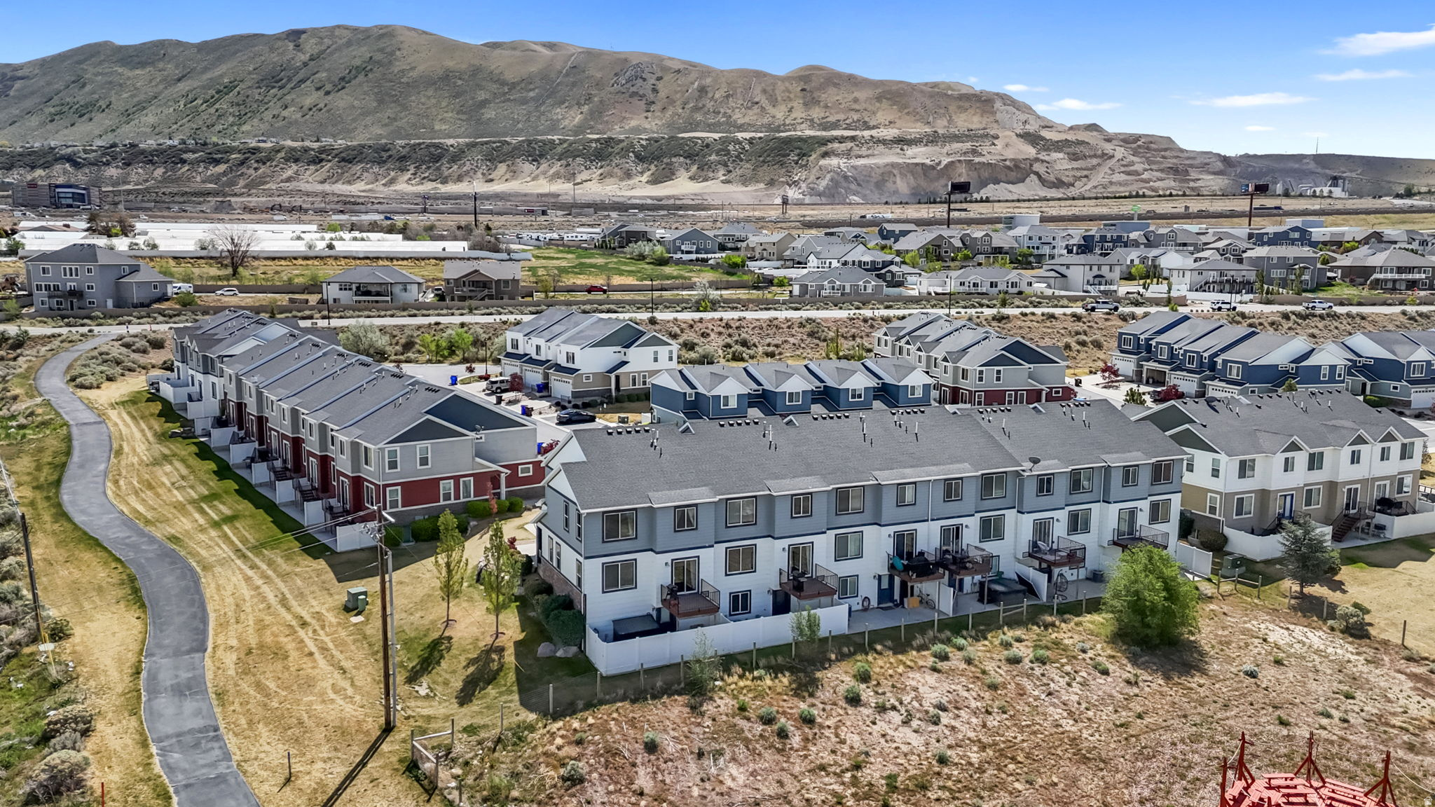 INDEPENDENCE - Residential