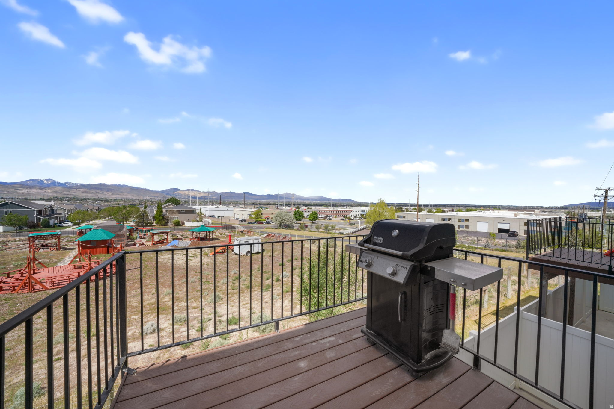 INDEPENDENCE - Residential