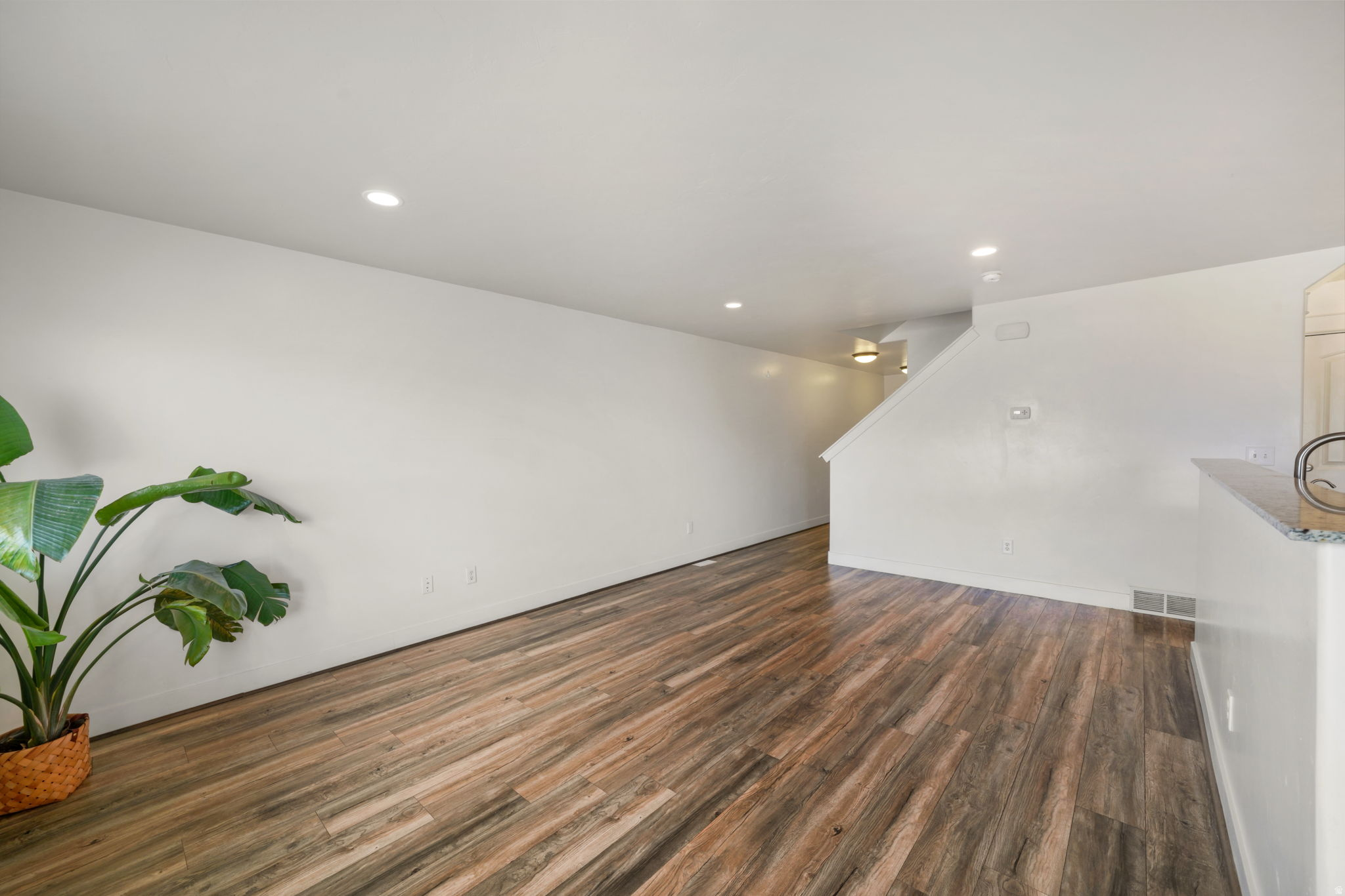 INDEPENDENCE - Residential