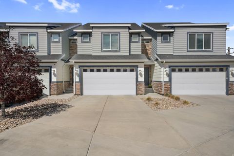 Photo of 15018 S GALLANT DR, Bluffdale, UT 84065 (MLS # 2152812)