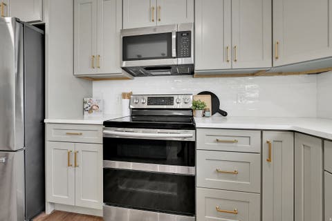 Tiny photo for 1771 BEAUMONT DR, Kaysville, UT 84037 (MLS # 2171157)