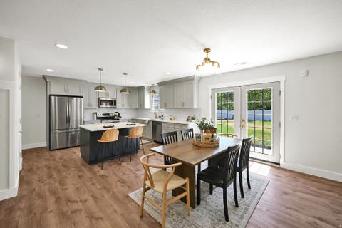 Tiny photo for 1771 BEAUMONT DR, Kaysville, UT 84037 (MLS # 2171157)
