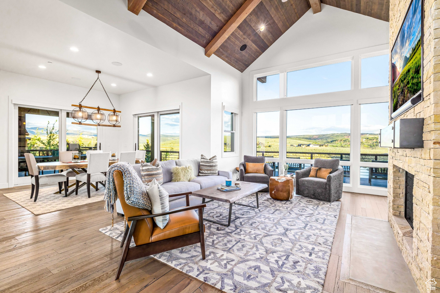 VICTORY RANCH CABINS - Residential