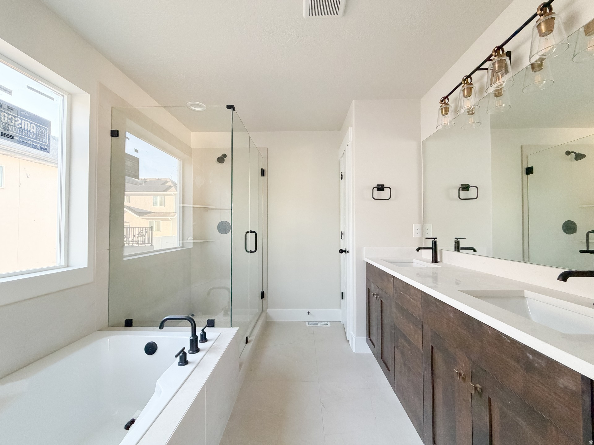 OVERLAKE 1L-3 - Residential