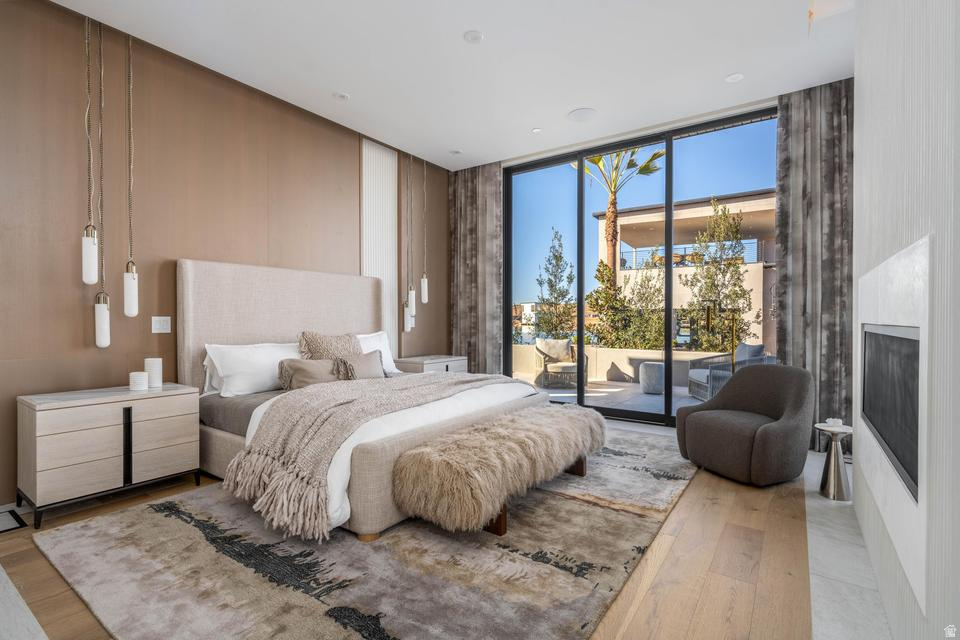SOUTHERN SHORES - Residential