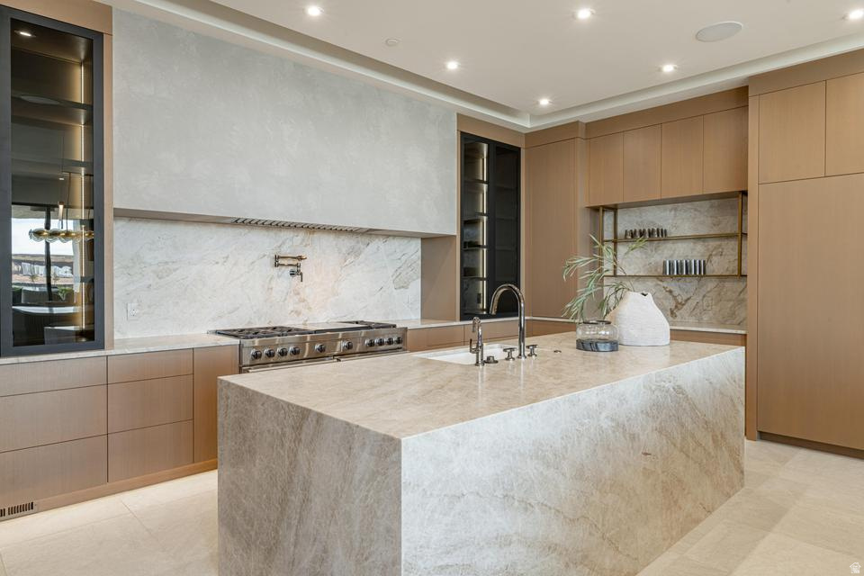 SOUTHERN SHORES - Residential
