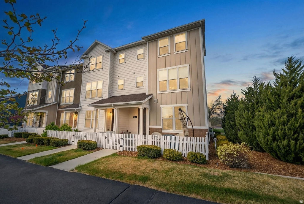 WESTGATE - Residential