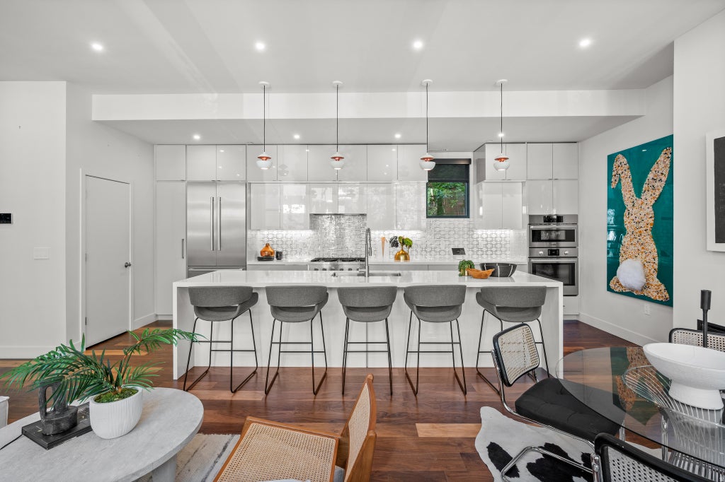 Photo of 1117 E SOUTH TEMPLE St N #3, Salt Lake City, UT 84102 (MLS # 2167172)