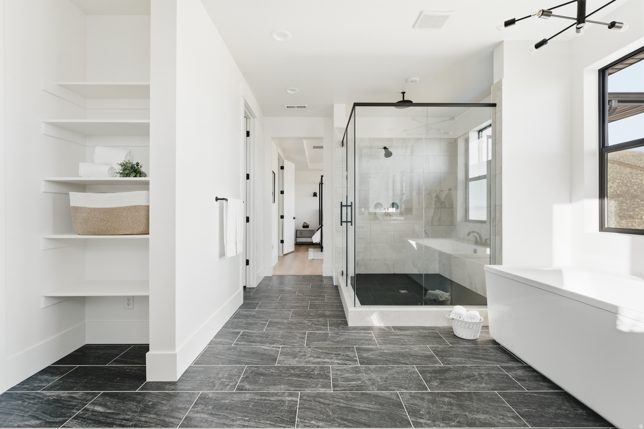 TRAVERSE MOUNTAIN - Residential