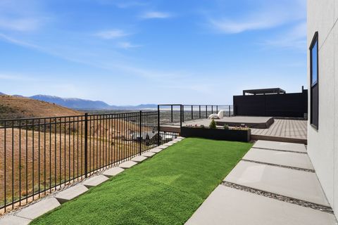 Tiny photo for 1109 W AUTUMN VIEW CIR, Lehi, UT 84048 (MLS # 2154568)