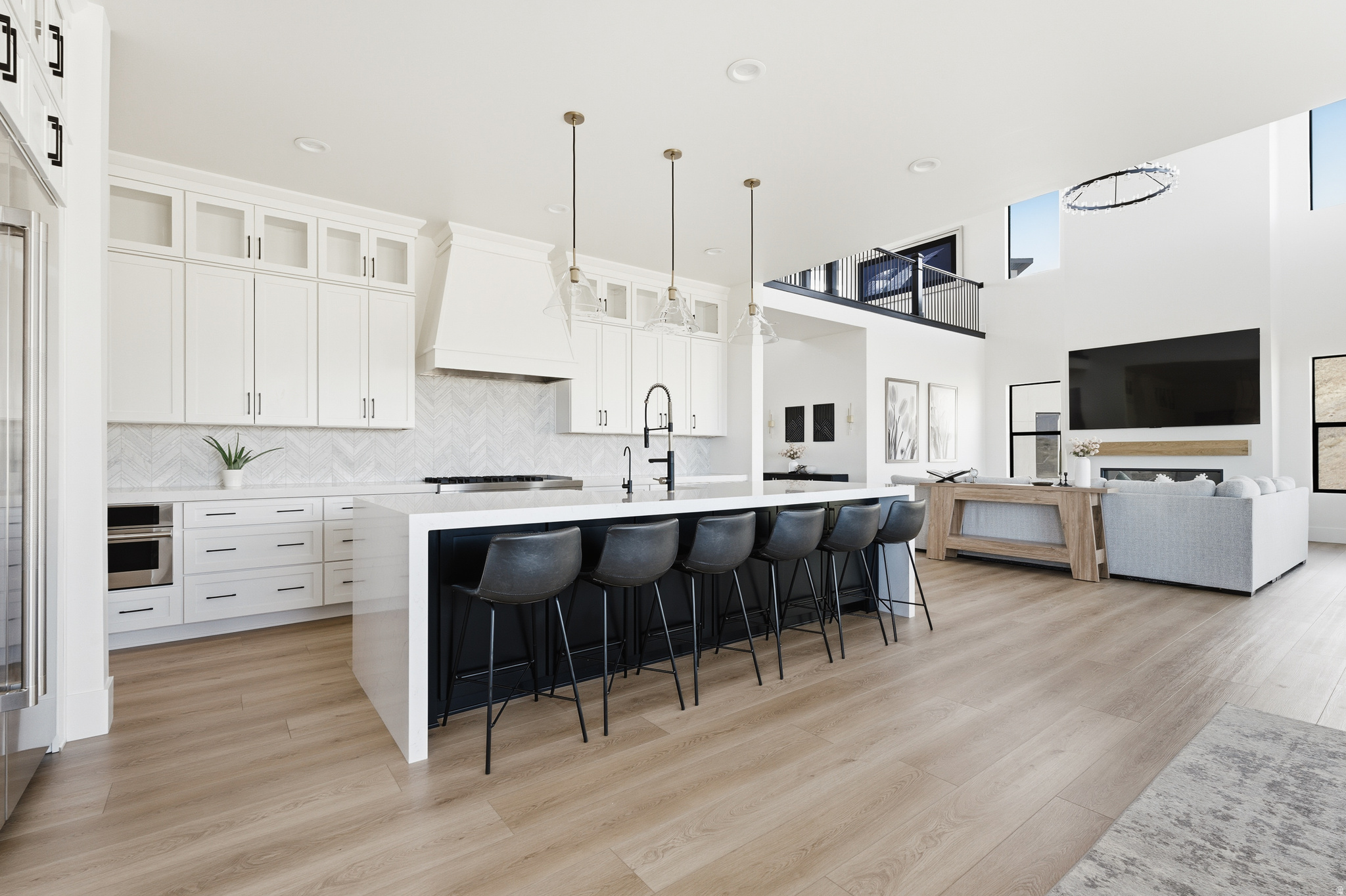TRAVERSE MOUNTAIN - Residential