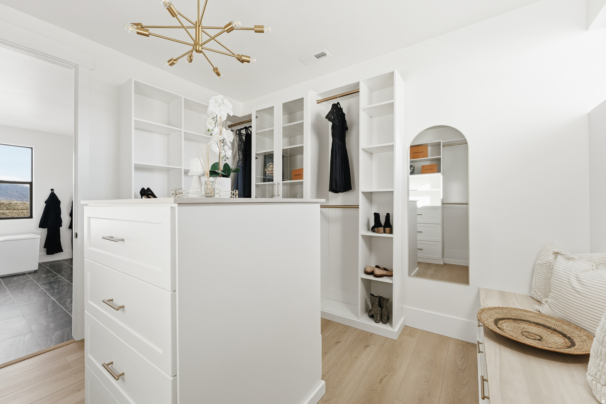 TRAVERSE MOUNTAIN - Residential
