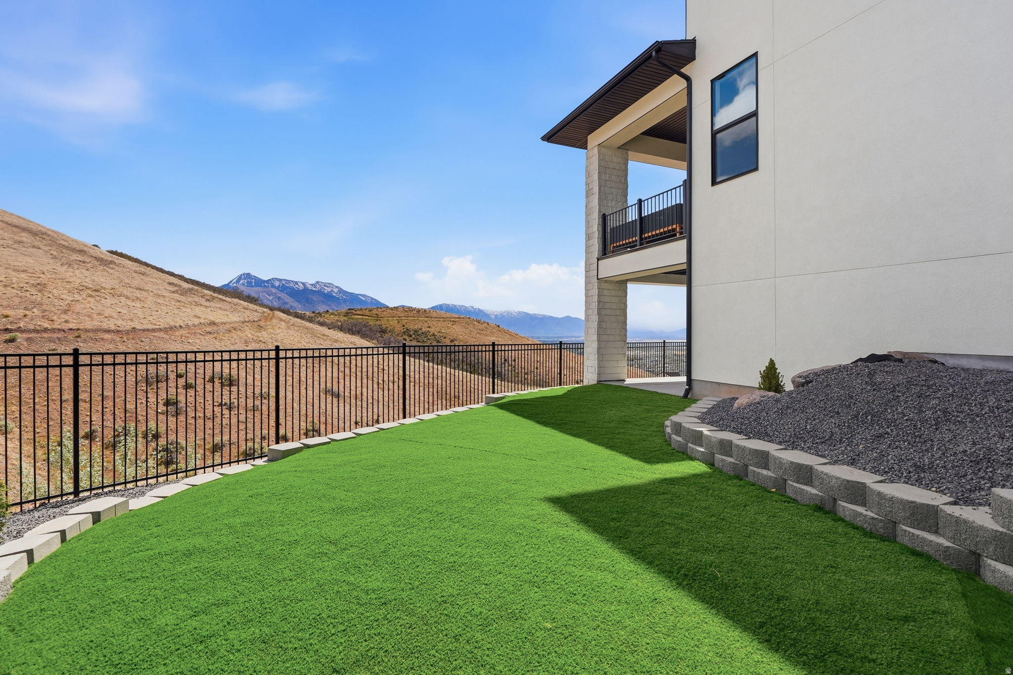 TRAVERSE MOUNTAIN - Residential