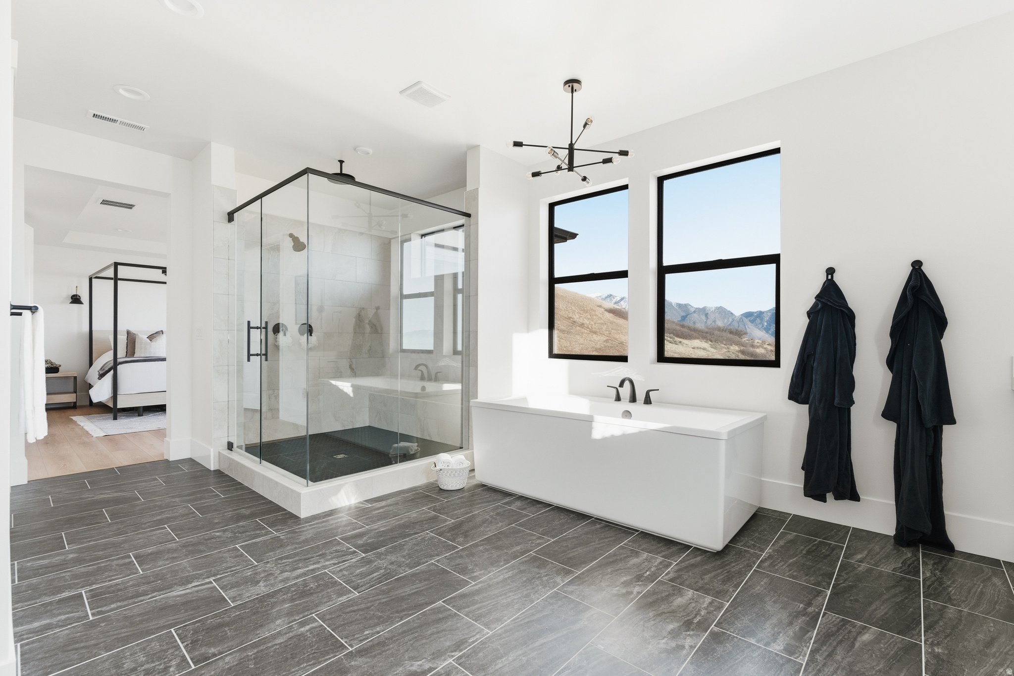 TRAVERSE MOUNTAIN - Residential
