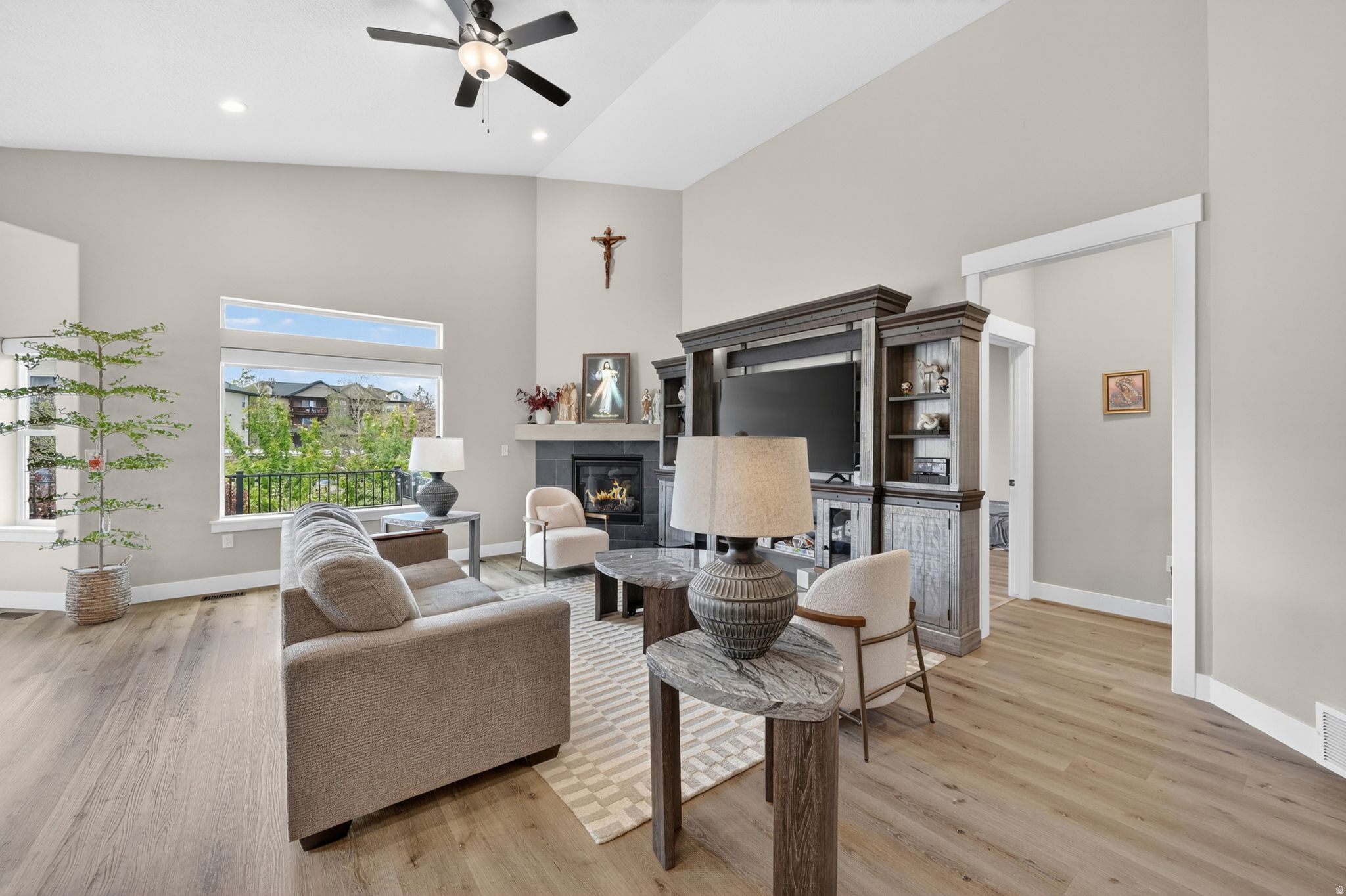 BOULDER RANCH - Residential