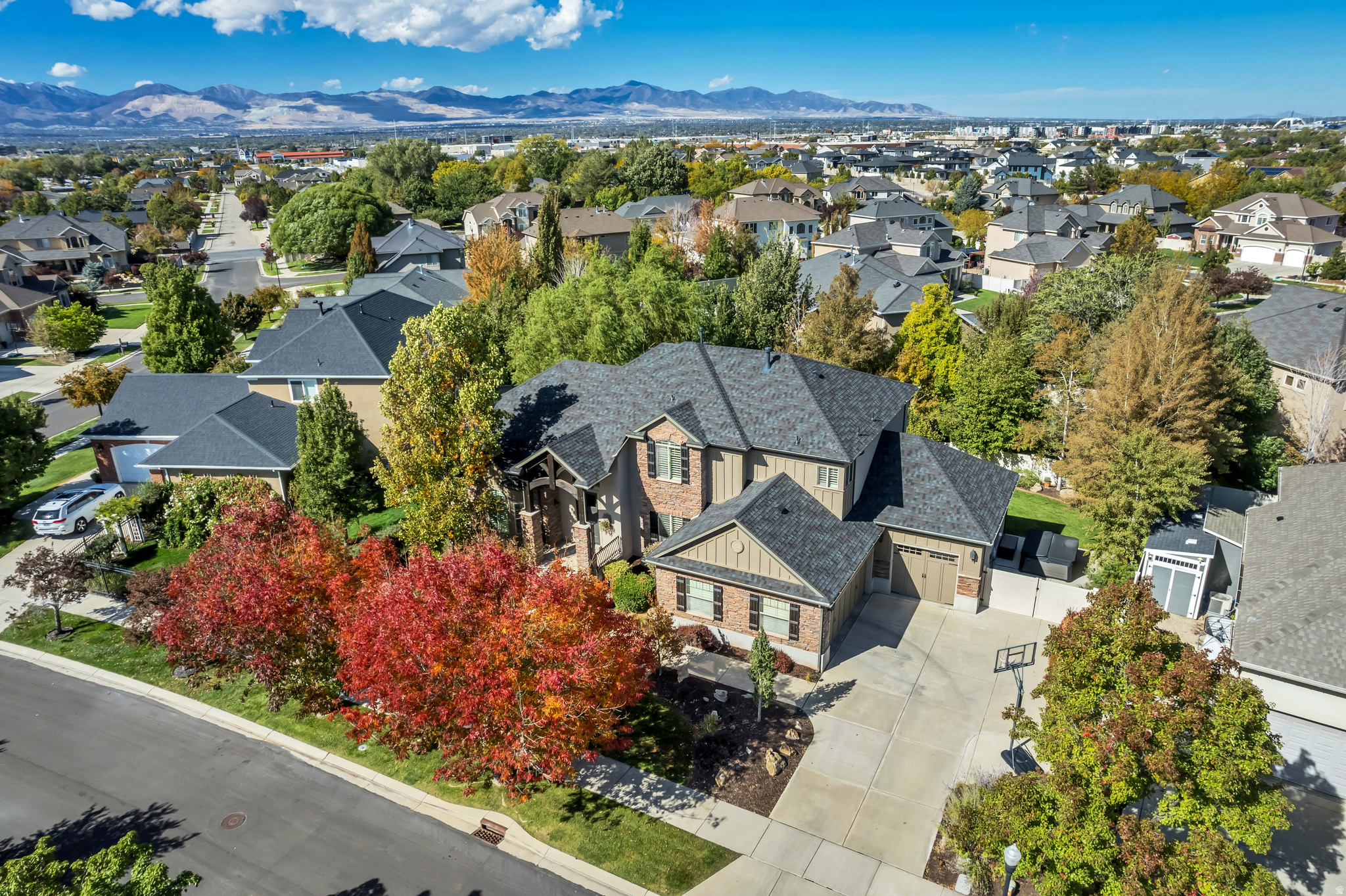 BELLEVUE - Residential