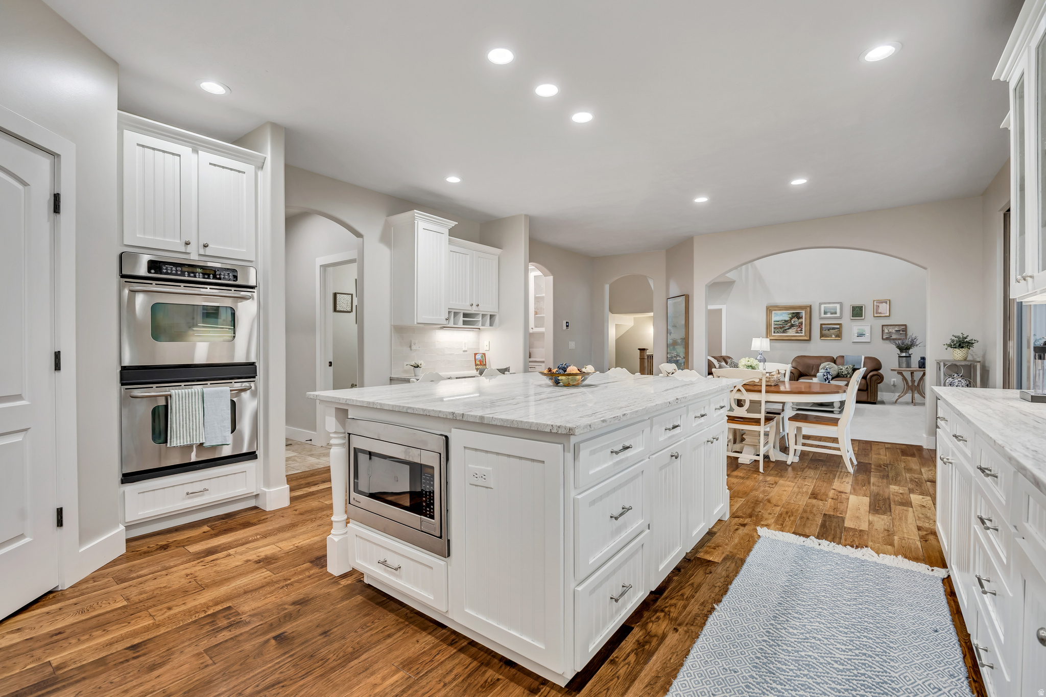 BELLEVUE - Residential