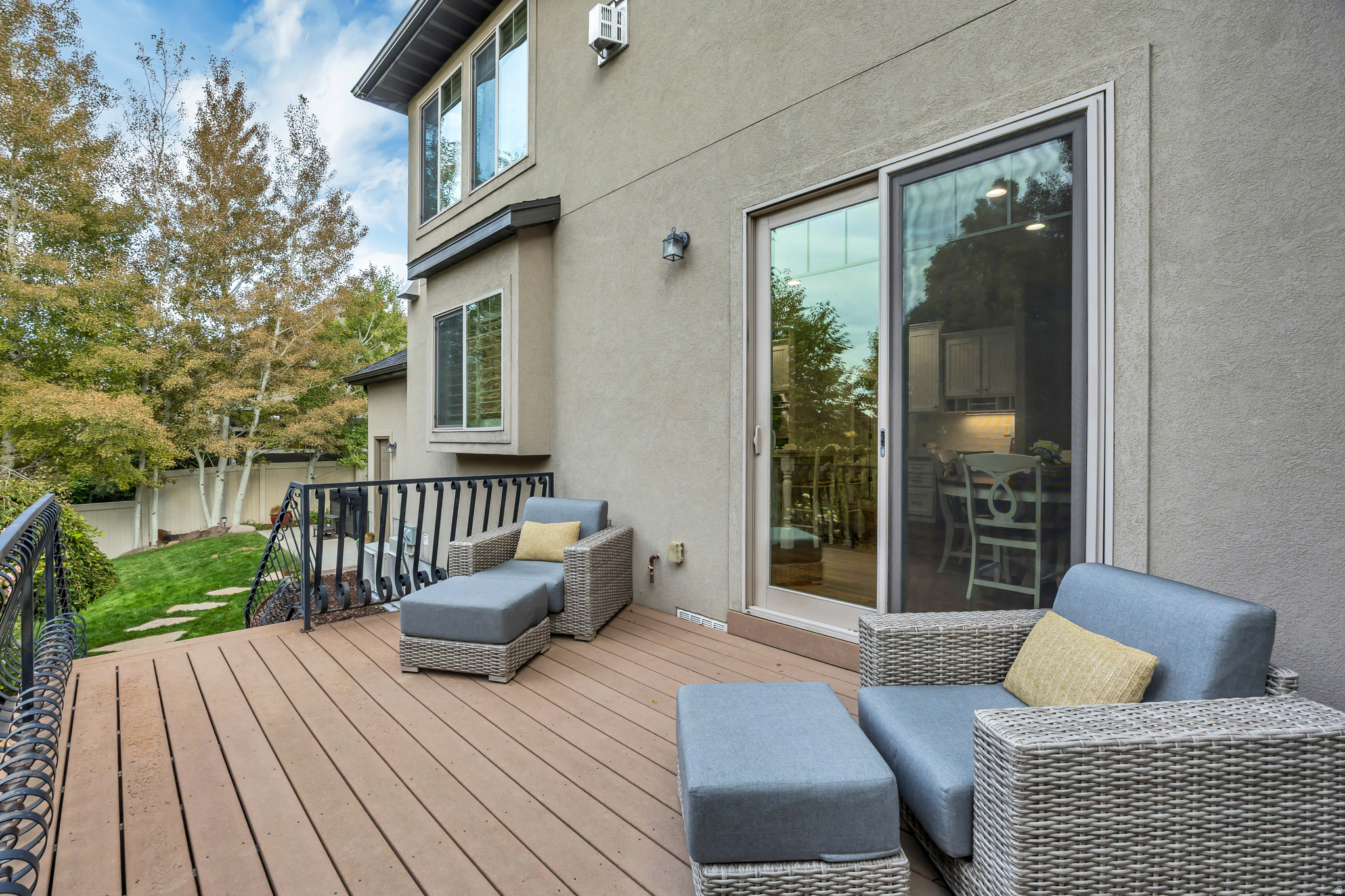 BELLEVUE - Residential